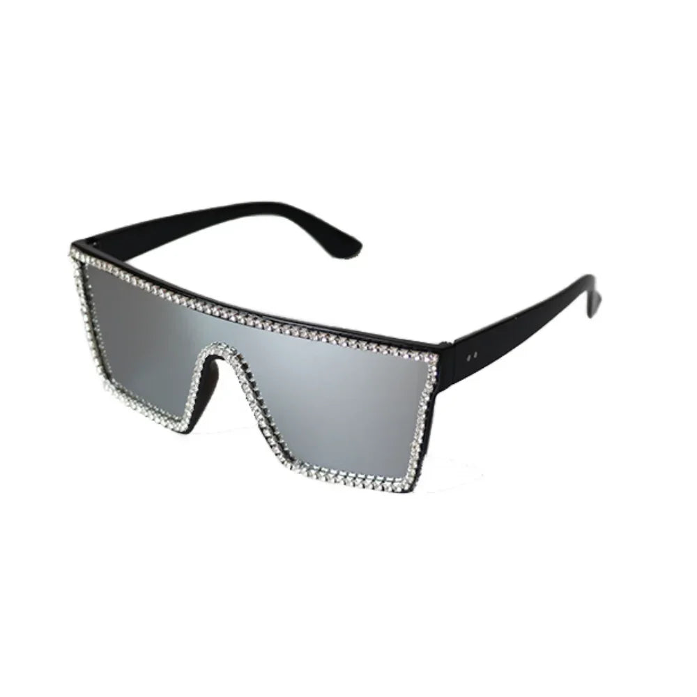 Lunetteso soleil oversize  futuristes-style tendance...
