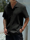 Men's Casual Shirts, Short-Sleeved Men's Shirts, Summer Clothes, Pleated Fabrics, Light and Breathable, Suitable for Queuing for