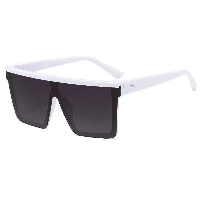 Lunetteso soleil oversize  futuristes-style tendance...