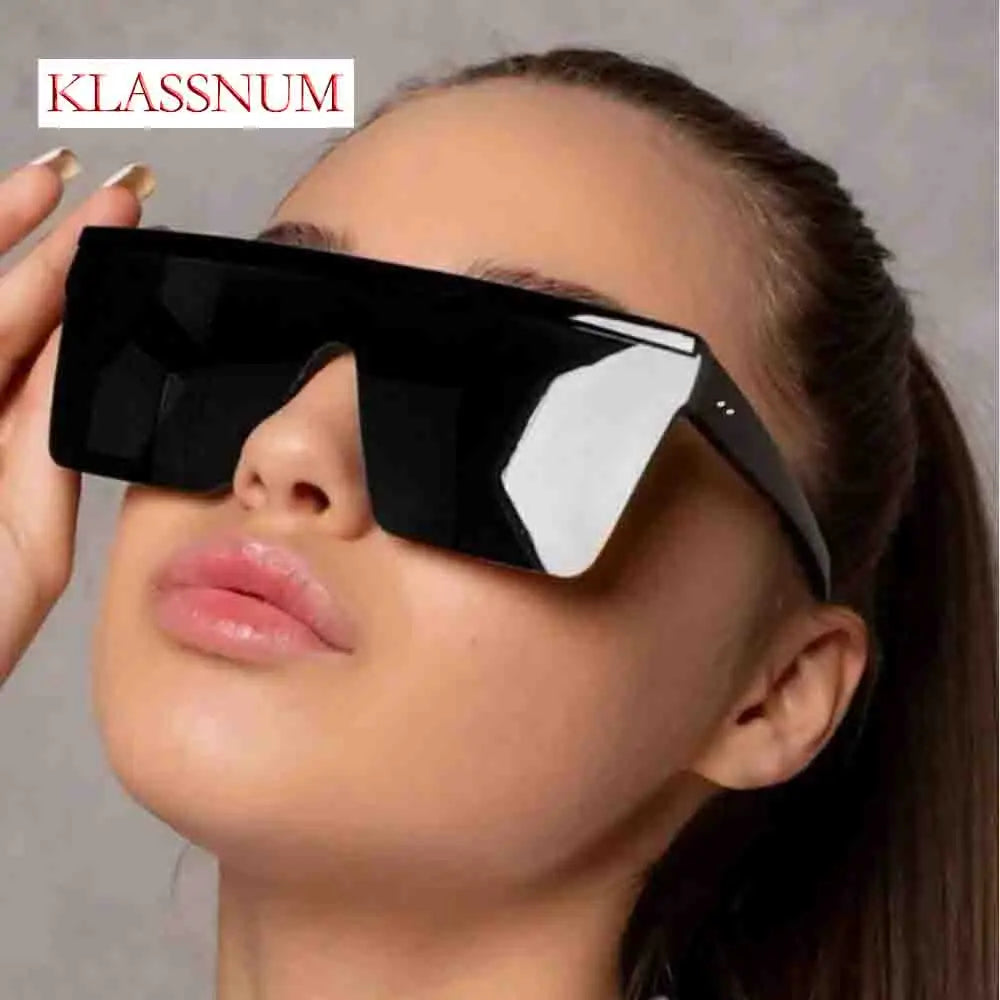 Lunetteso soleil oversize  futuristes-style tendance...
