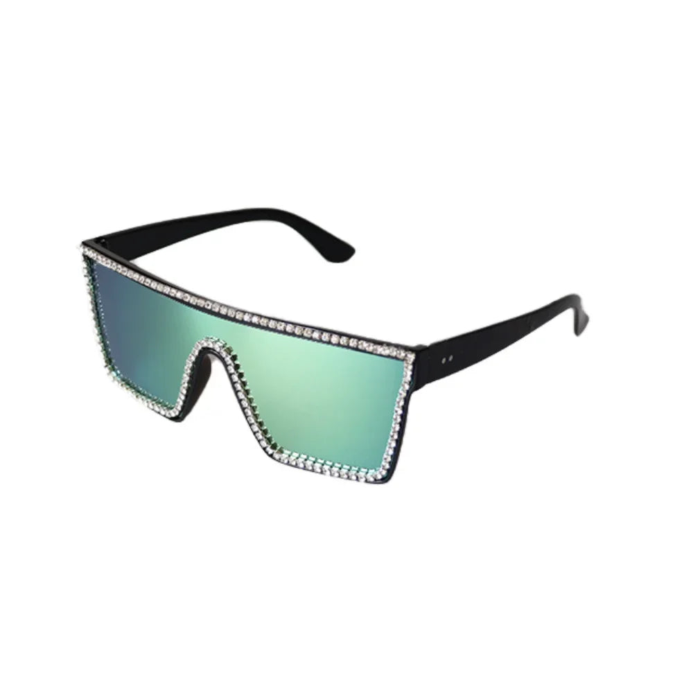 Lunetteso soleil oversize  futuristes-style tendance...