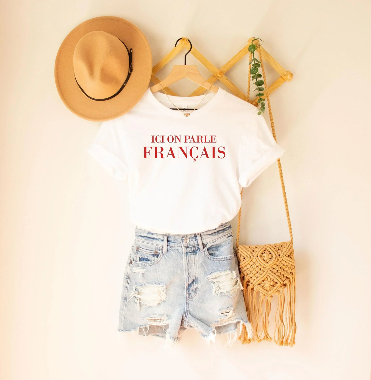 T-Shirt "Ici on Parle Français" – Style Parisien Tendance